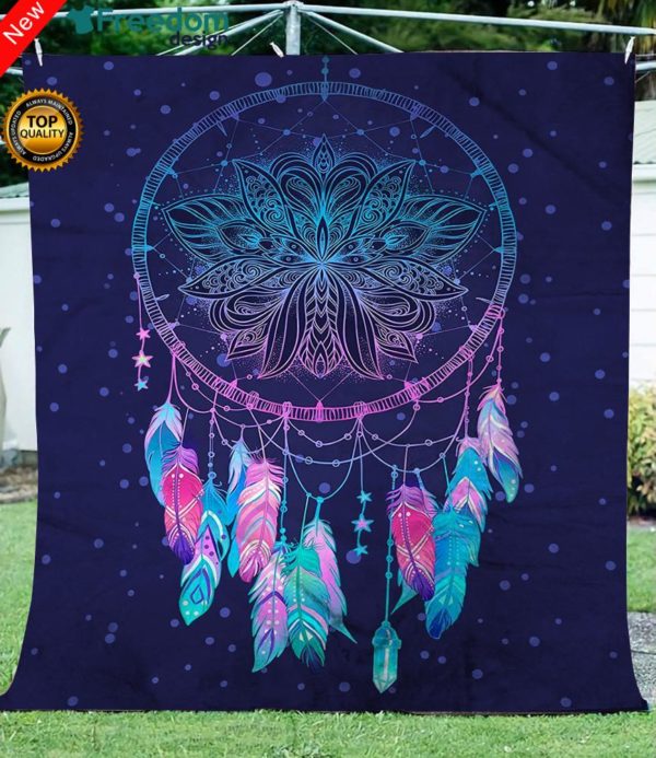 Purple dreamcatcher fleece blanket