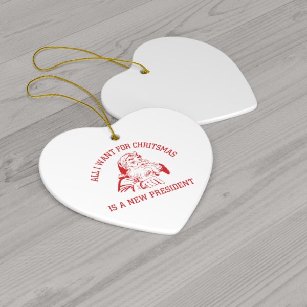 74403 22 600x600px Santa All I Want For Christmas Is A New President Ornament