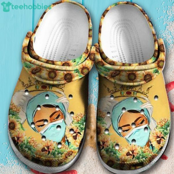 nurse queen sunflower unisex clog shoes for women men 1 tS7Vu 600x600px Nurse Queen Sunflower Unisex Clog Shoes For Women, Men