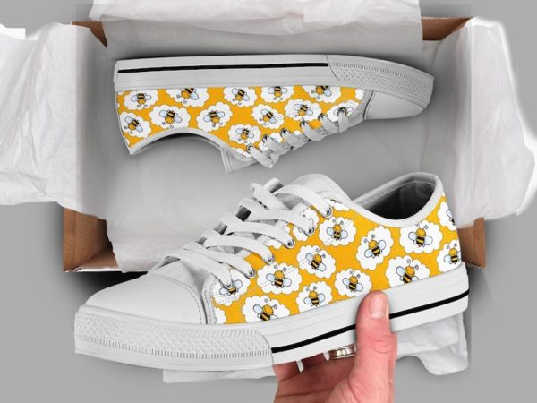 Bee Shoes Bee Gift Low Top Shoes - Women's Shoes - White