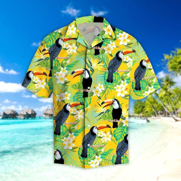c2427d33e424318e8e374e94d83d30ac 600x600px Happy Summer Parrots Hibiscus Tropical Aloha Hawaiian Shirt. Cute,