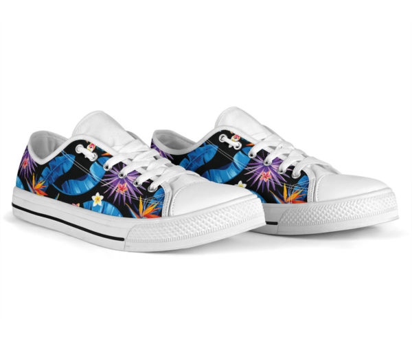 front 2 180d6926 d15d 4711 ab60 970589a8f316 2000x 600x500px Flower Hawaiian Pattern Low Top Shoes