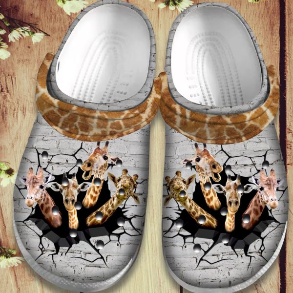 276f5e6fa6295ee16bc5e370004ecfc9 600x600px Giraffe Family Unisex Clog Shoes