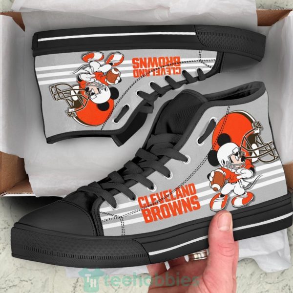 cleveland browns sneakers high top shoes fan gift 1 6WEAr 600x600px Cleveland Browns Sneakers High Top Shoes Fan Gift
