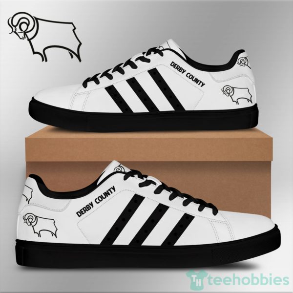 derby country white low top skate shoes 2 nHQVL 600x600px Derby Country White Low Top Skate Shoes