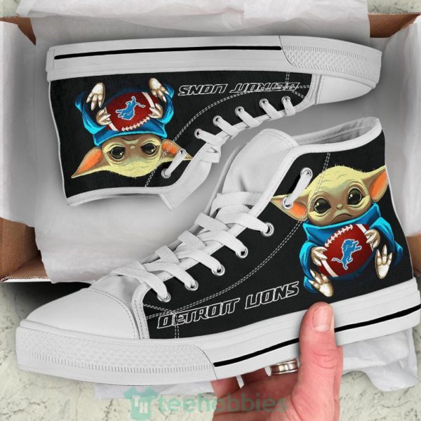 detroit lions cute baby yoda high top shoes fan gift 2 FYLo1 600x600px Detroit Lions Cute Baby Yoda High Top Shoes Fan Gift