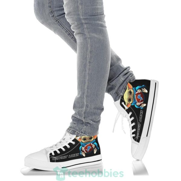 detroit lions cute baby yoda high top shoes fan gift 5 H8pgB 600x600px Detroit Lions Cute Baby Yoda High Top Shoes Fan Gift
