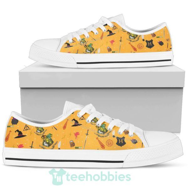 harry potter gryffindor low top shoes custom pattern movies 1 M2ZpS 600x600px Harry Potter Gryffindor Low Top Shoes Custom Pattern Movies