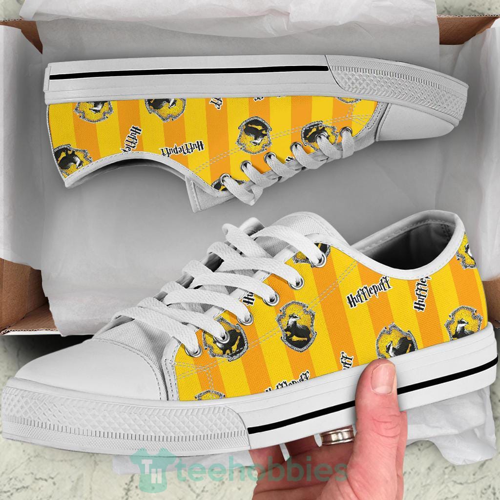 Hufflepuff shoes best sale