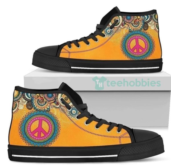 hippie peace sign high top shoes 2 MfJRM 600x579px Hippie Peace Sign High Top Shoes