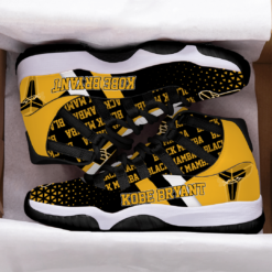 Kobe Bryant Fans Air Jordan 11 Shoes - Women's Air Jordan 11 - Black