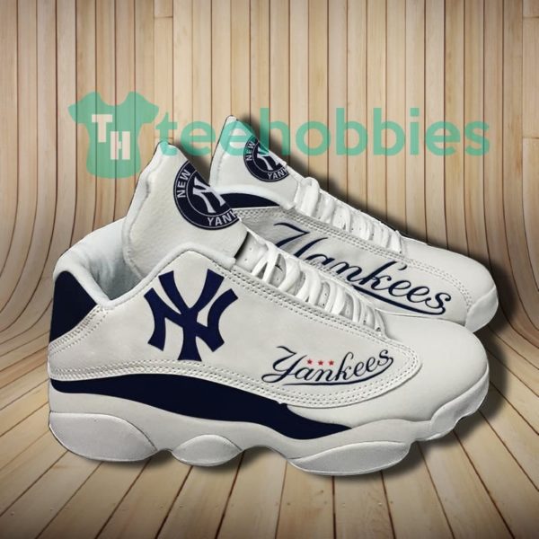 new york yankees form air jordan 13 sport sneaker shoes 1 rFGvD 600x600px New York Yankees Form Air Jordan 13 Sport Sneaker Shoes