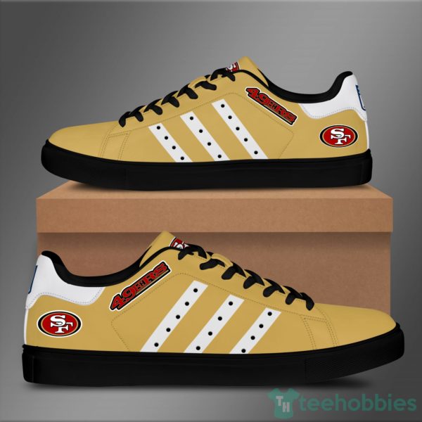 san francisco 49ers white striped yellow low top skate shoes 2 sPsa2 600x600px San Francisco 49Ers White Striped Yellow Low Top Skate Shoes
