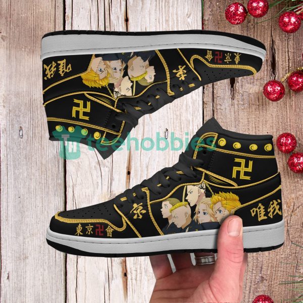 manji gang team anime tokyo revengers air jordan hightop shoes 3 sVflP 600x600px Manji Gang Team Anime Tokyo Revengers Air Jordan Hightop Shoes