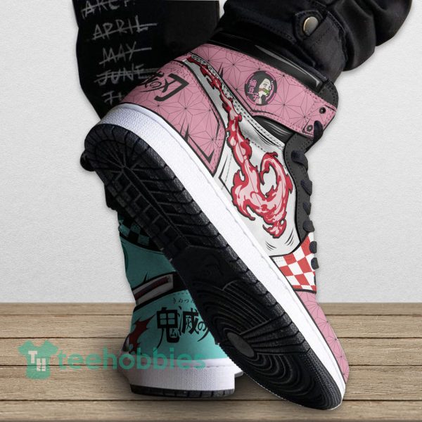 nezuko and tanjiro custom demon slayer anime air hightop shoes 4 v31xz 600x600px Nezuko And Tanjiro Custom Demon Slayer Anime Air Hightop Shoes