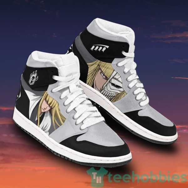 shinji hirako custom bleach anime air jordan hightop shoes 2 IgYq8 600x600px Shinji Hirako Custom Bleach Anime Air Jordan Hightop Shoes