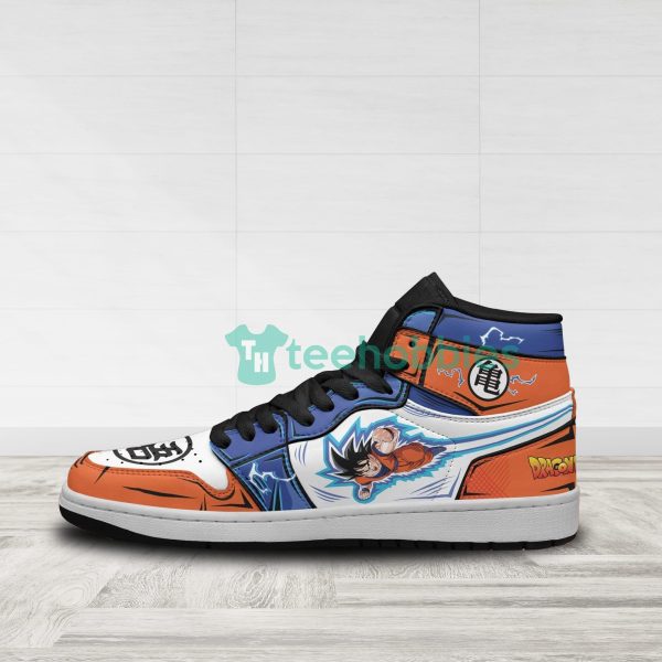 son goku fans custom dragon ball z anime air jordan hightop shoes 2 lS9xC 600x600px Son Goku Fans Custom Dragon Ball Z Anime Air Jordan Hightop Shoes