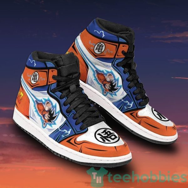 son goku fans custom dragon ball z anime air jordan hightop shoes 4 K88B1 600x600px Son Goku Fans Custom Dragon Ball Z Anime Air Jordan Hightop Shoes
