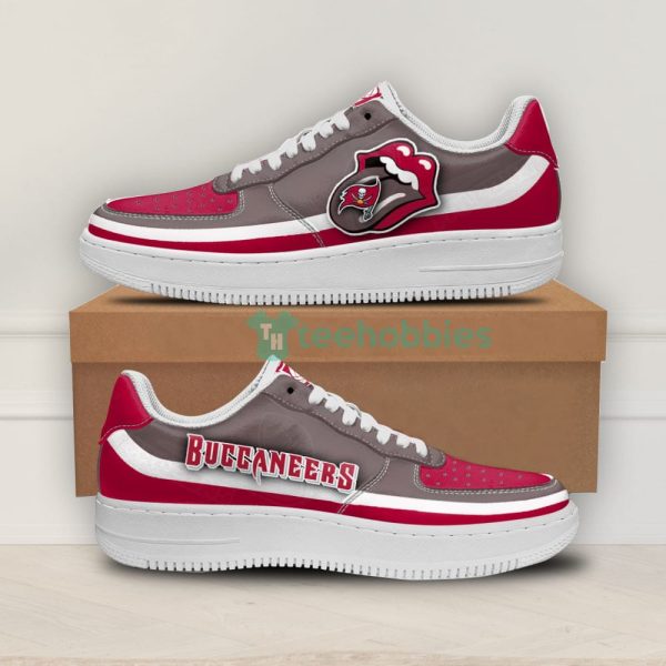 tampa bay buccaneers custom lips air force shoes for fans 1 QSxL3 600x600px Tampa Bay Buccaneers Custom Lips Air Force Shoes For Fans