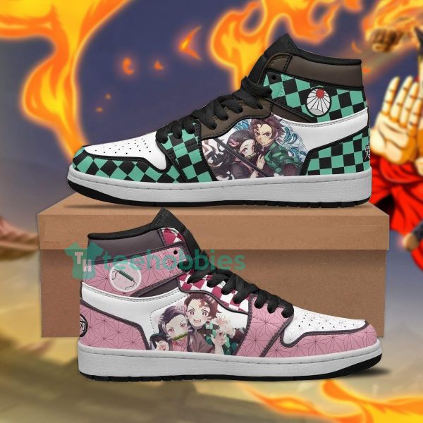 tanjiro x nezuko custom demon slayer air jordan hightop shoes 1 dG0zs 600x600px Tanjiro x Nezuko Custom Demon Slayer Air Jordan Hightop Shoes