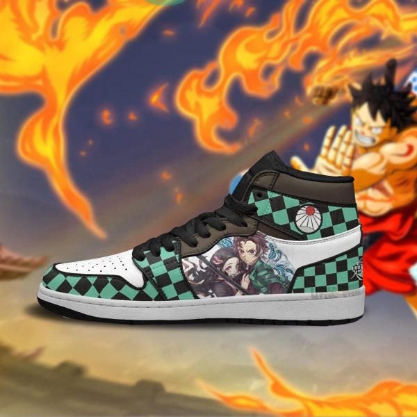 tanjiro x nezuko custom demon slayer air jordan hightop shoes 3 8UeDM 600x600px Tanjiro x Nezuko Custom Demon Slayer Air Jordan Hightop Shoes