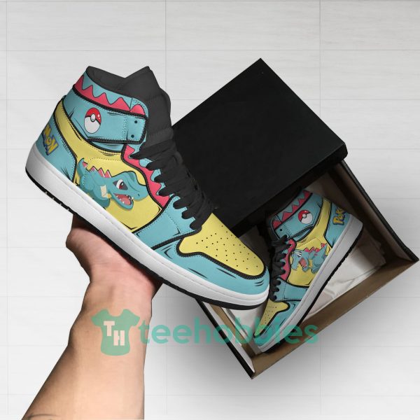 totodile fans custom pokemon anime air jordan hightop shoes 1 mxgZ6 600x600px Totodile Fans Custom Pokemon Anime Air Jordan Hightop Shoes