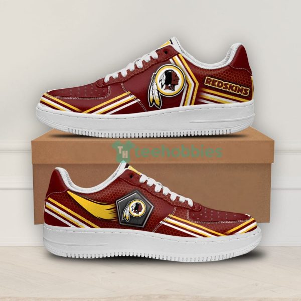 washington redskins logo and striped style air force shoes for fans 1 sNZpi 600x600px Washington Redskins Logo And Striped Style Air Force Shoes For Fans