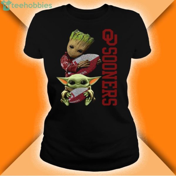 baby groot and baby yoda hug oklahoma sooners tshirt 1 600x600px Baby Groot And Baby Yoda Hug Oklahoma Sooners Tshirt