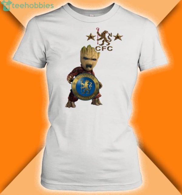 baby groot hug chelsea logo final 2022 uefa champions shirt 1 600x645px Baby Groot Hug Chelsea Logo Final 2022 Uefa Champions Shirt