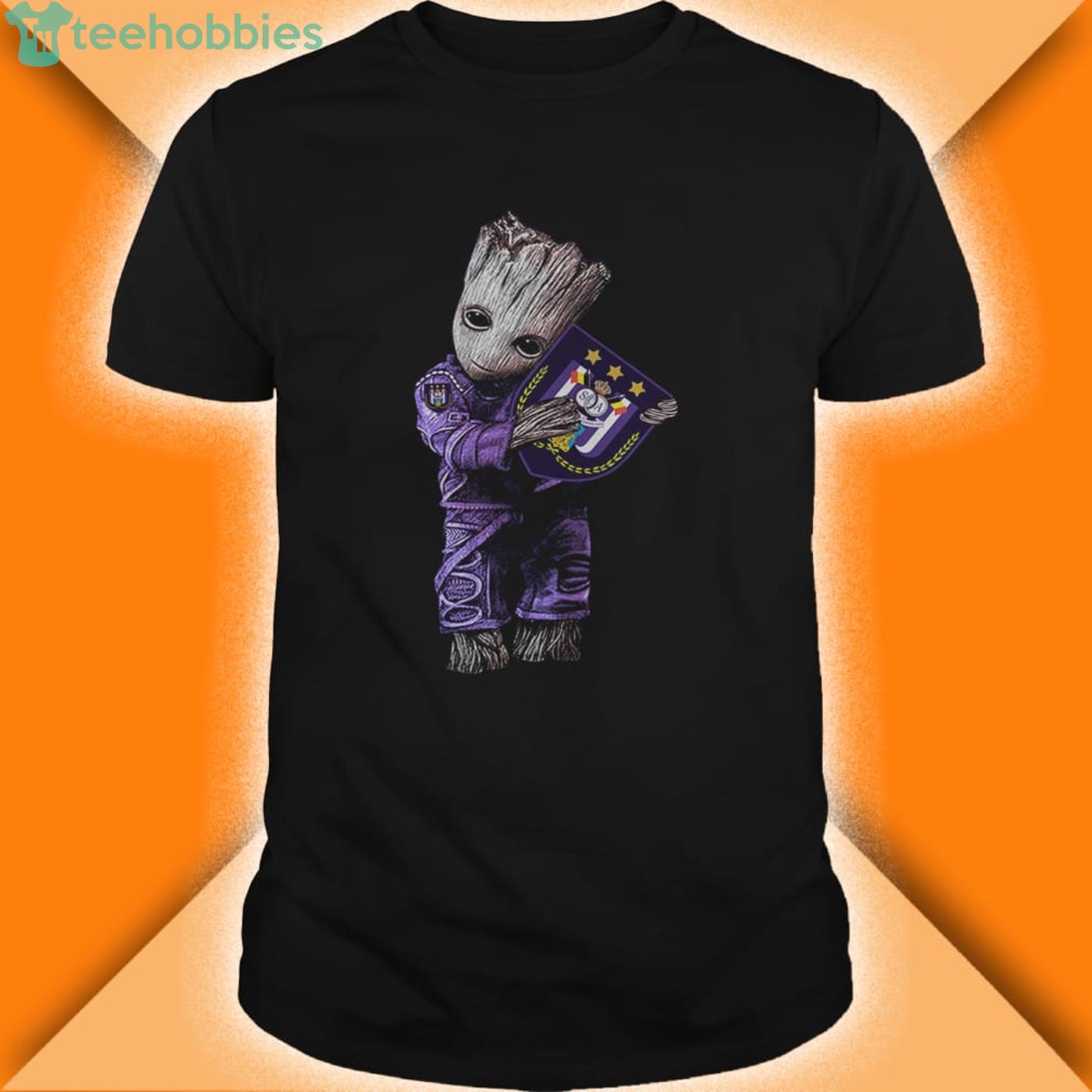 Baby Groot Hug Rsc Anderlecht Shirt baby groot hug rsc anderlecht shirt 600x600px Baby Groot Hug RSC Anderlecht Shirt