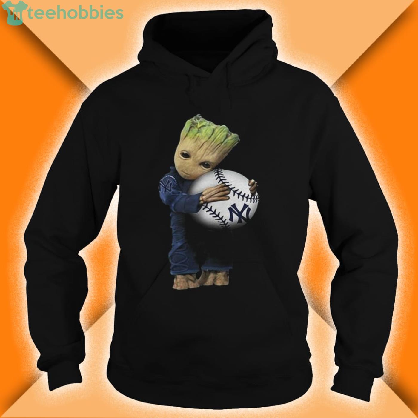 Baby Groot Hugs New York Yankees Shirt image Baby Groot Hugs New York Yankees Shirt Product Photo 3