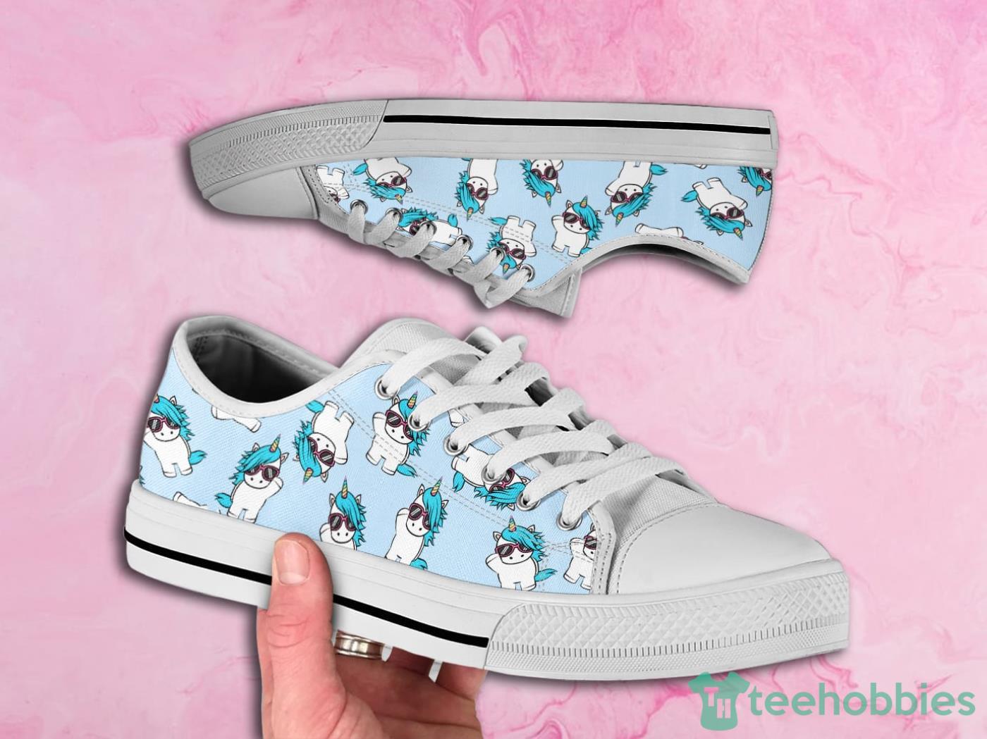 Blue Unicorn Cute Pattern Low Top Canvas Shoes Product Photo 1