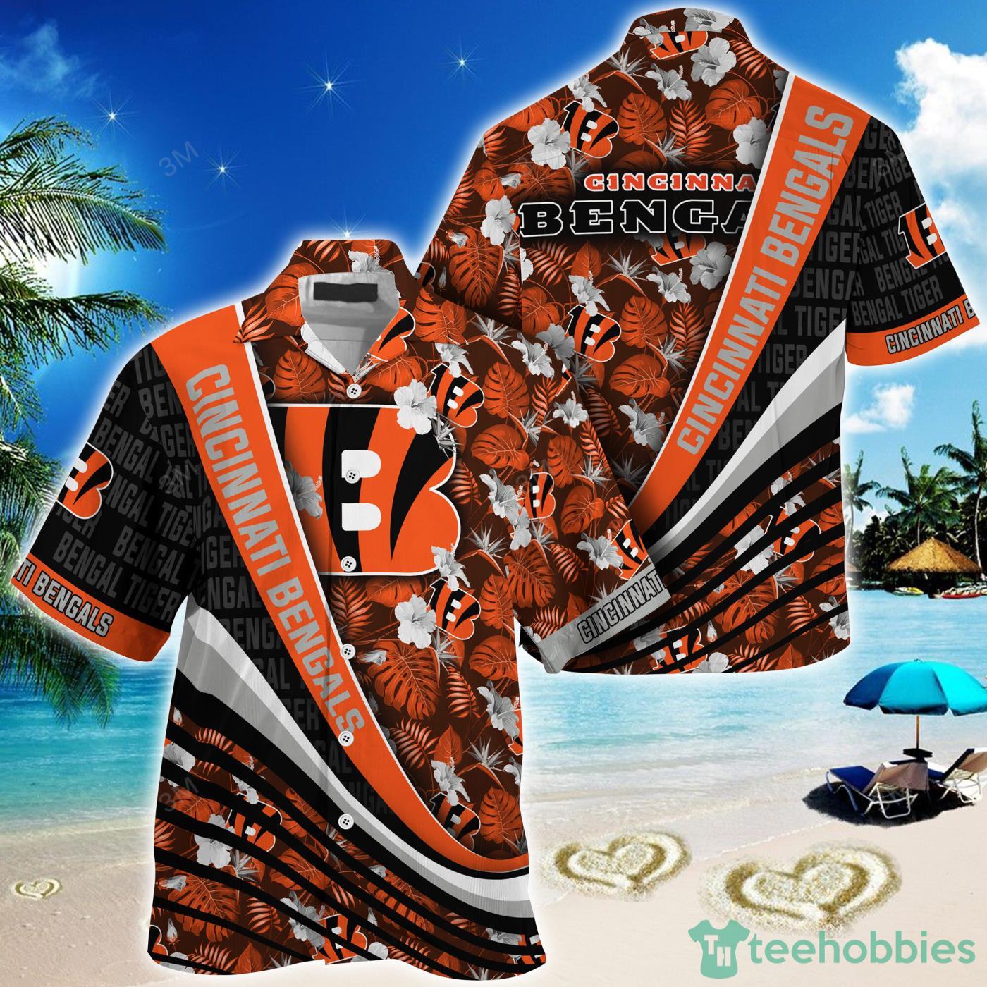 Cincinnati Bengals Tropical Flowers Pattern Short Sleeve Hawaiian Shirt