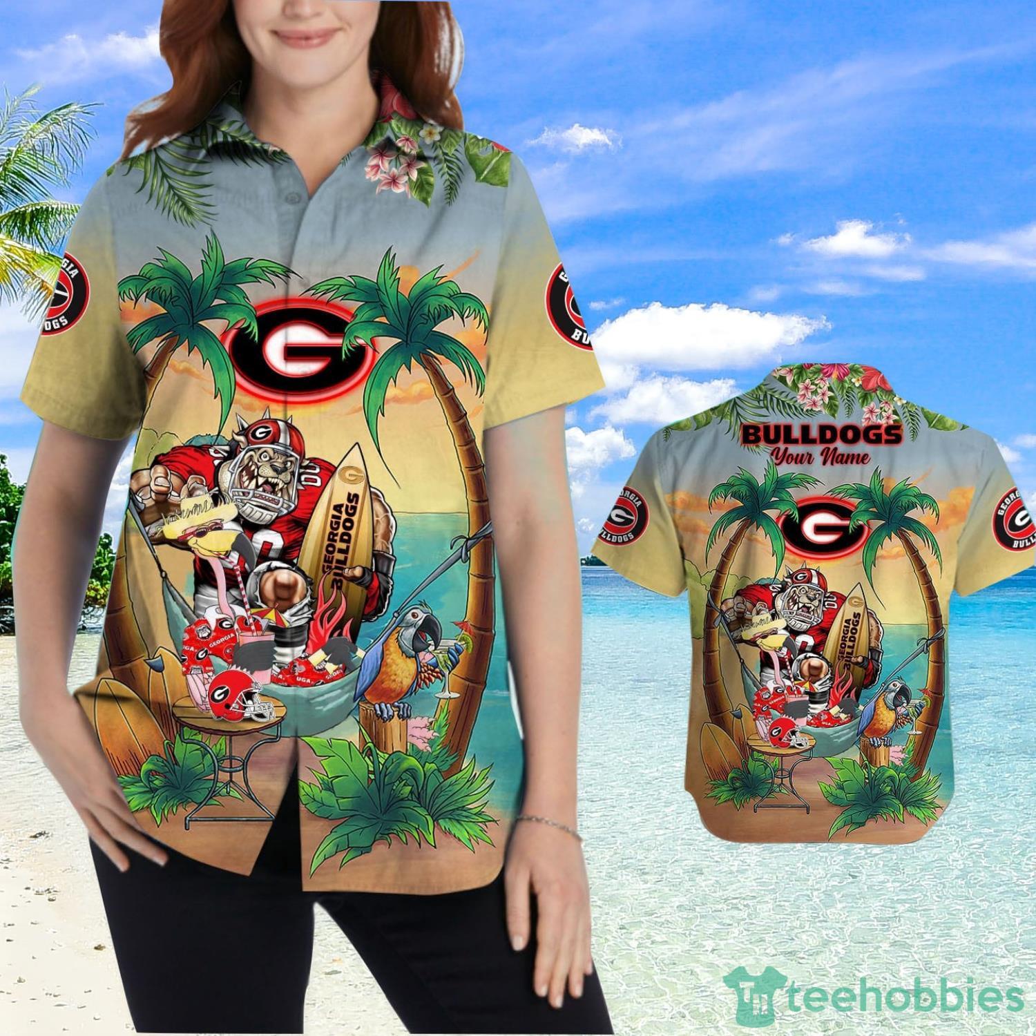 Custom Name Georgia Bulldogs With Flamingo Parrot Tropical Beach Coconut Tree Hawaiian Shirt Product Photo 2