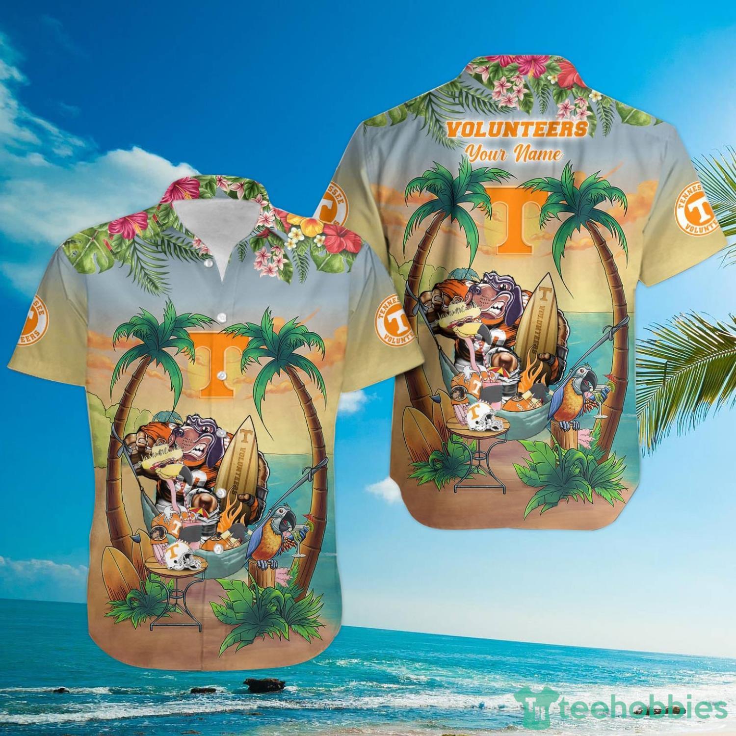 Custom Name Tennessee Volunteers With Flamingo Parrot Tropical Beach Coconut Tree Hawaiian Shirt Product Photo 3