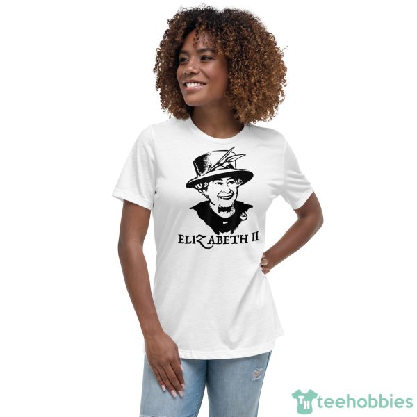 Elizabeth II - Remembering Elizabeth II T-Shirt - Women's Relaxed Short Sleeve Jersey Tee