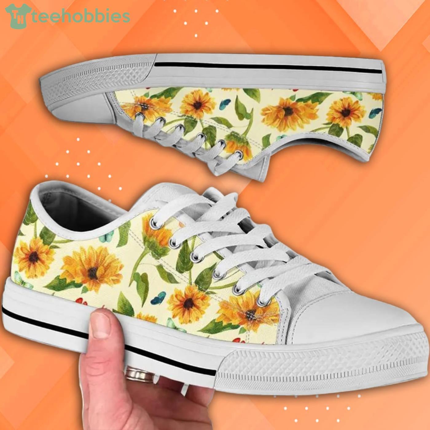 Low Top Sunflower Pattern Low Top Shoes Product Photo 1