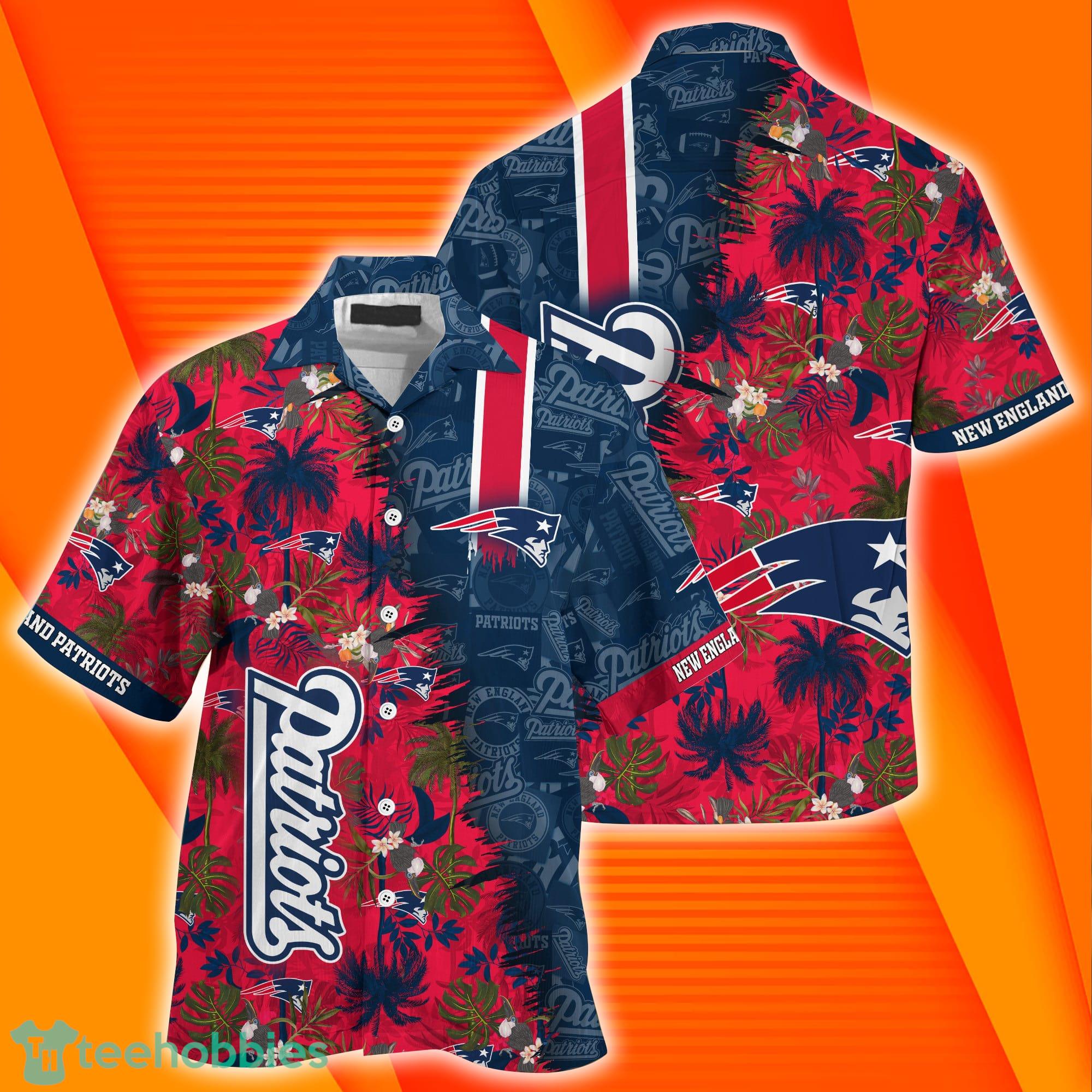 New England Patriots NFL And Tropical Combo Summer Hawaiian Shirt And Pants Product Photo 1