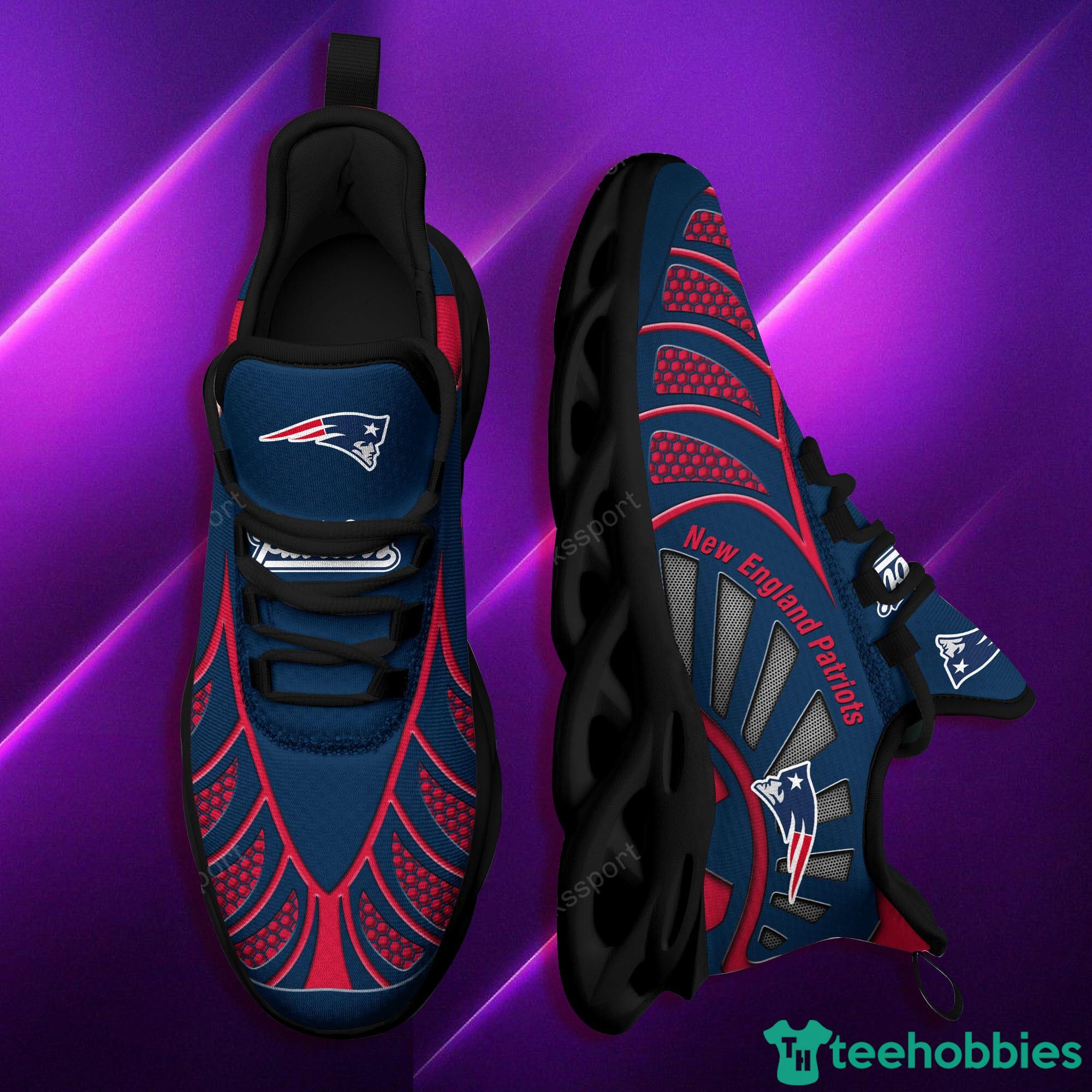 These New England Patriots Nike running shoes are awesome