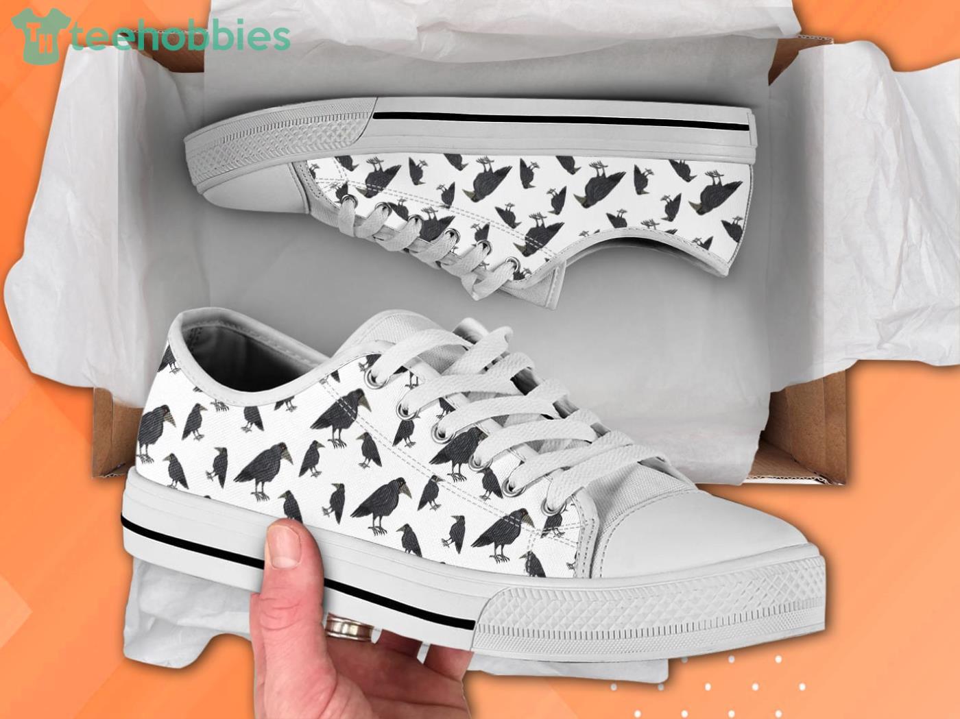Printed Crow Pattern Low Top Shoes Product Photo 1
