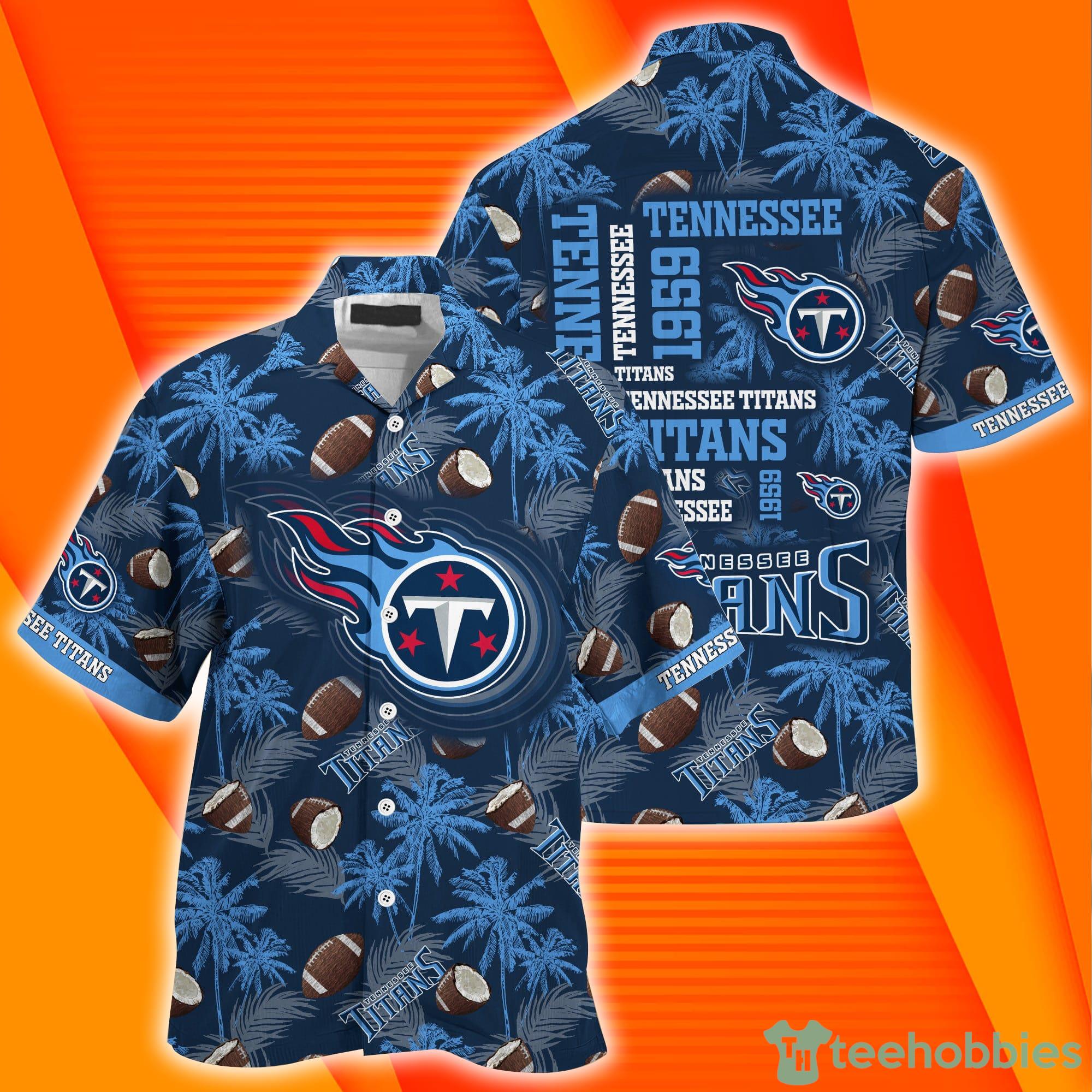 Tennessee Titans NFL Palm Trees Pattern Combo Hawaiian Shirt And Short Pants Product Photo 1