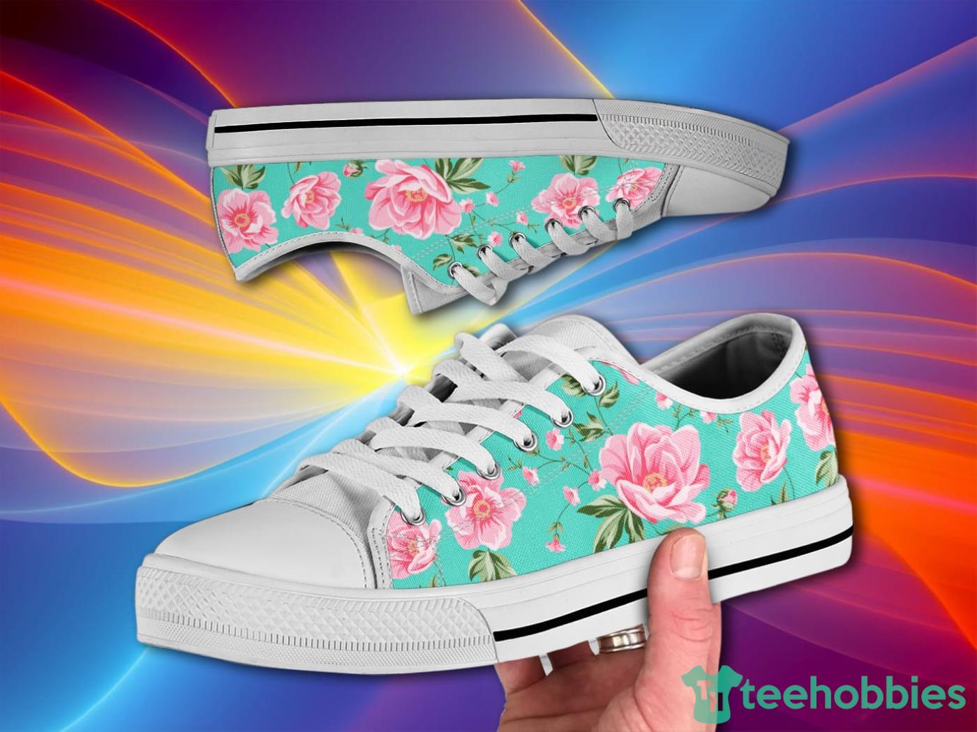 Vintage Rose Cute Pattern Low Top Canvas Shoes Product Photo 1