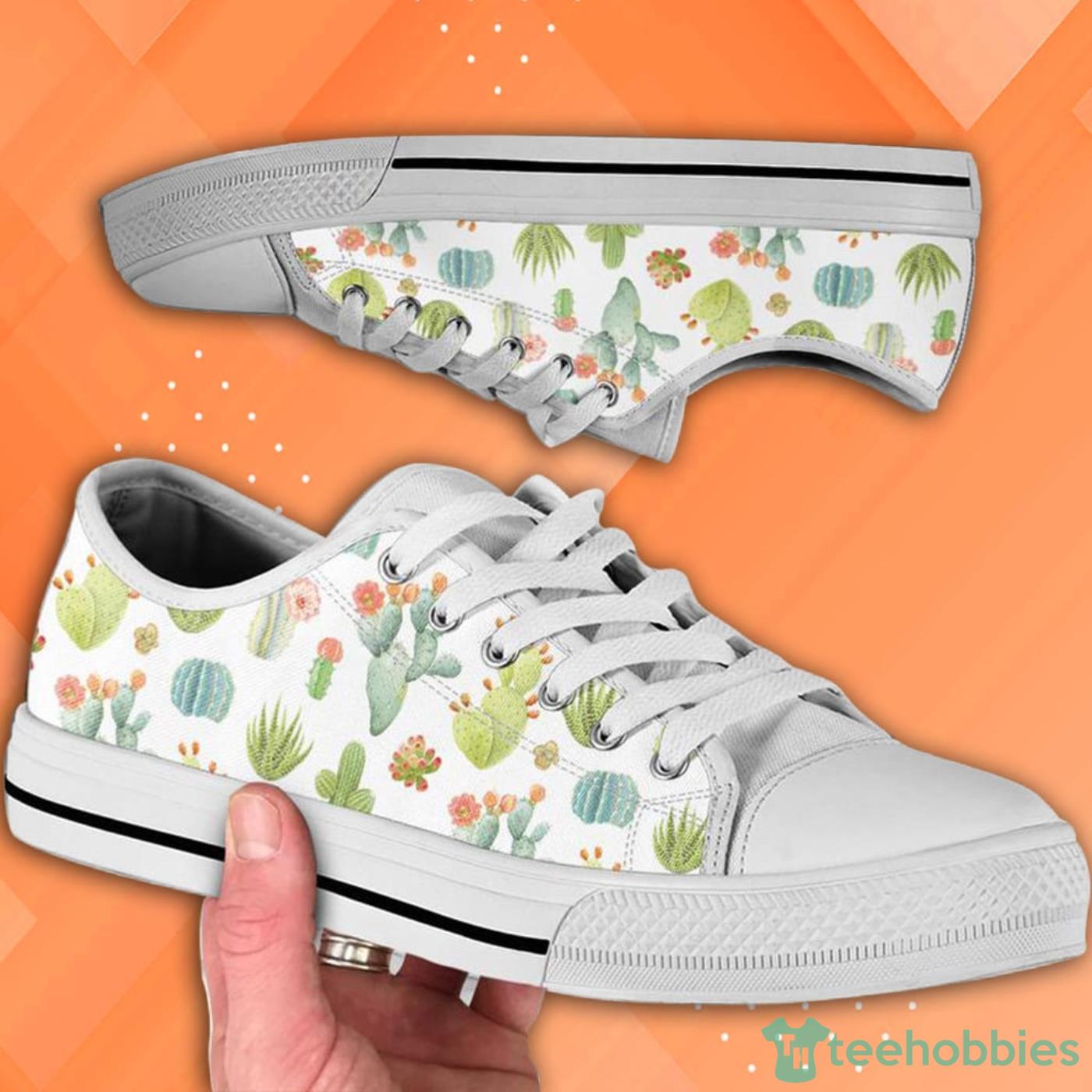 White Cactus Cute Pattern Low Top Canvas Shoes Product Photo 1