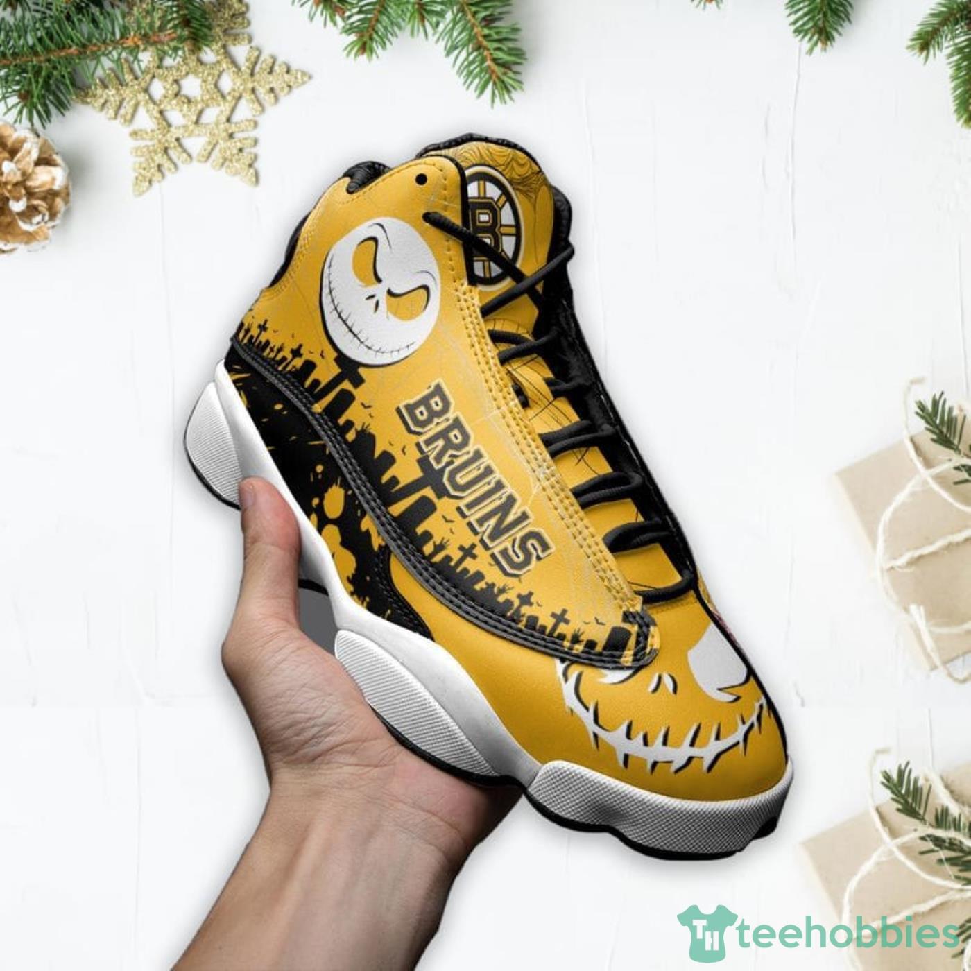Custom Christmas Exhibit for Boston Bruins