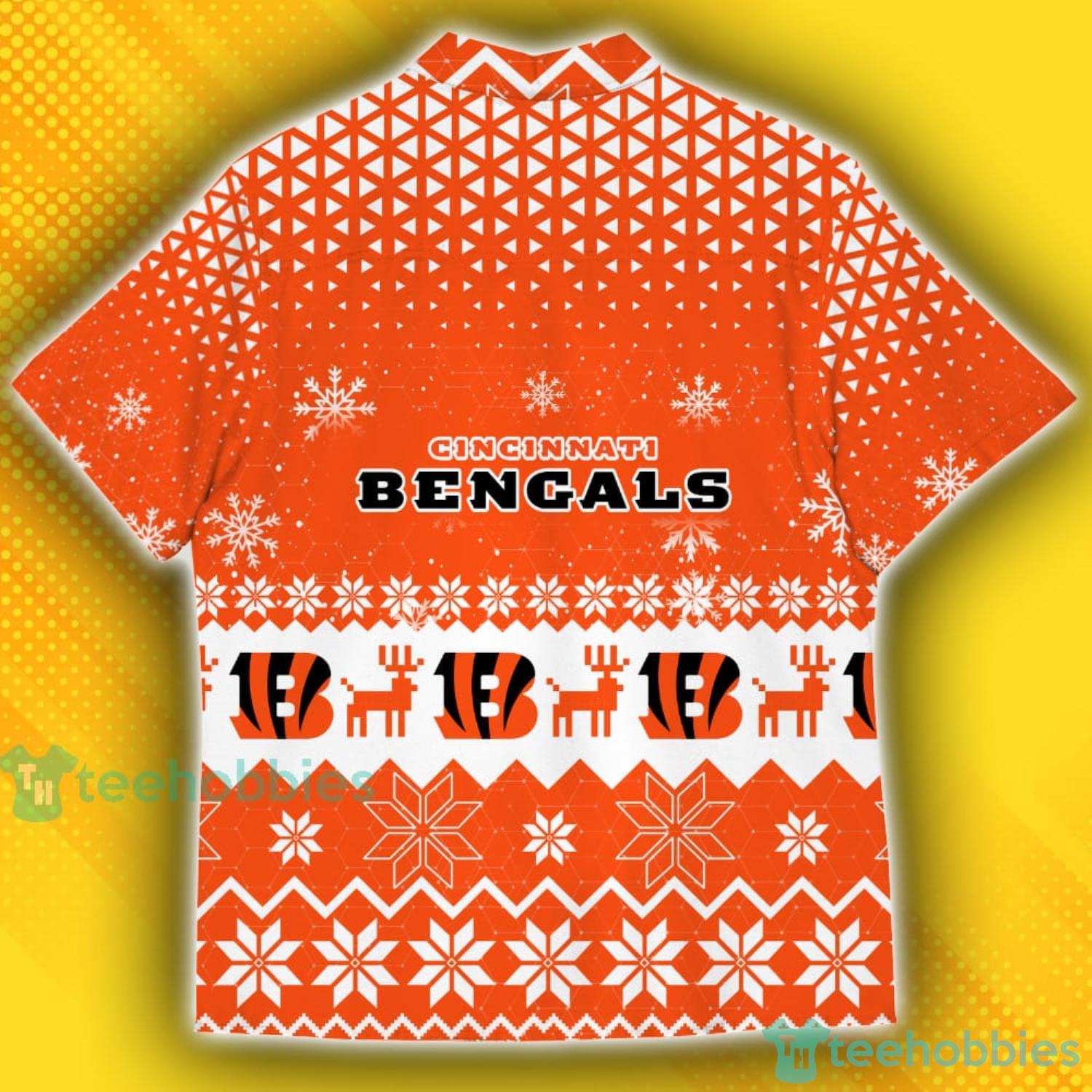 I Love Bengals Ugly Christmas Sweater T-Shirt