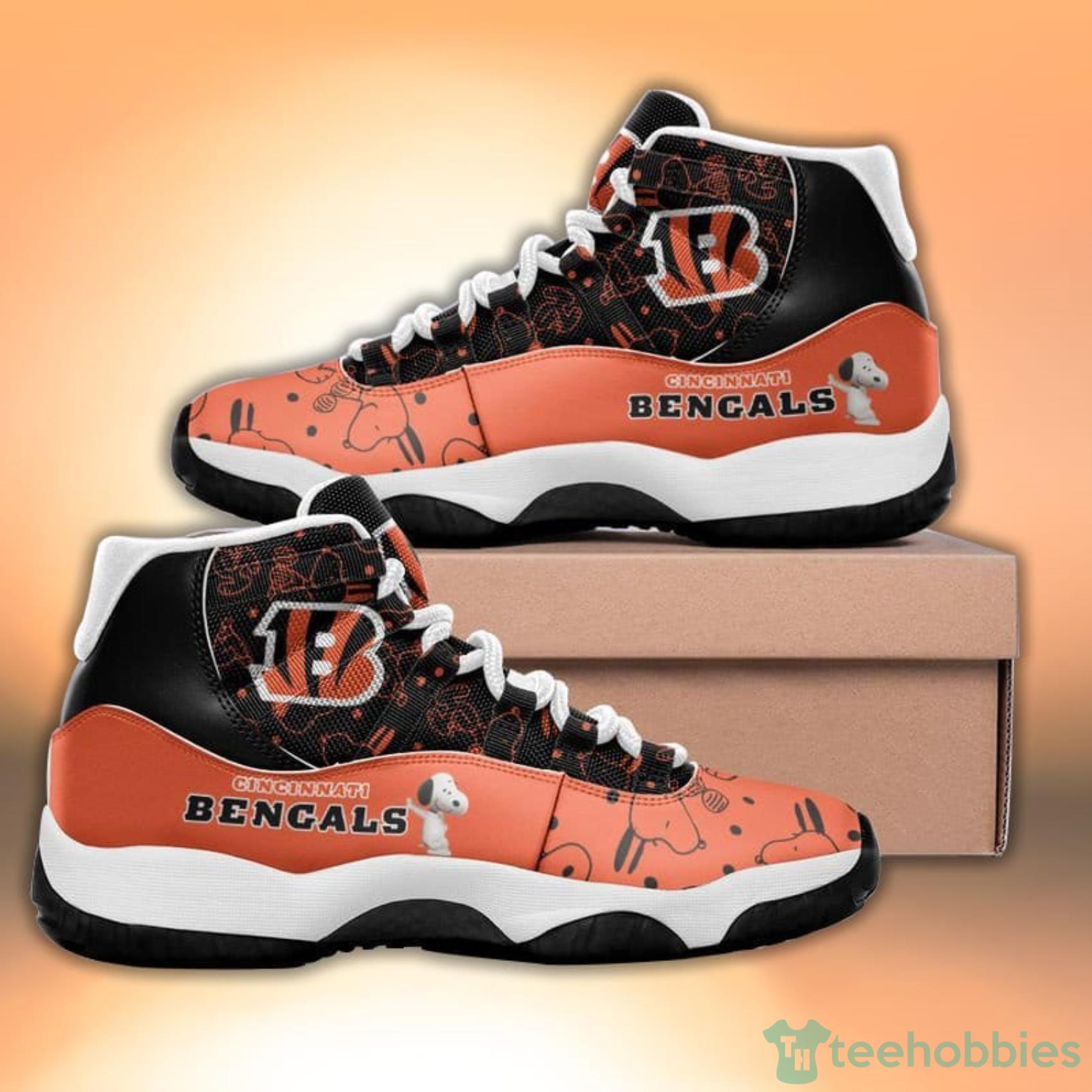 Cincinnati Bengals Snoopy Pattern Style Sneaker Air Jordan 11 Shoes Product Photo 1