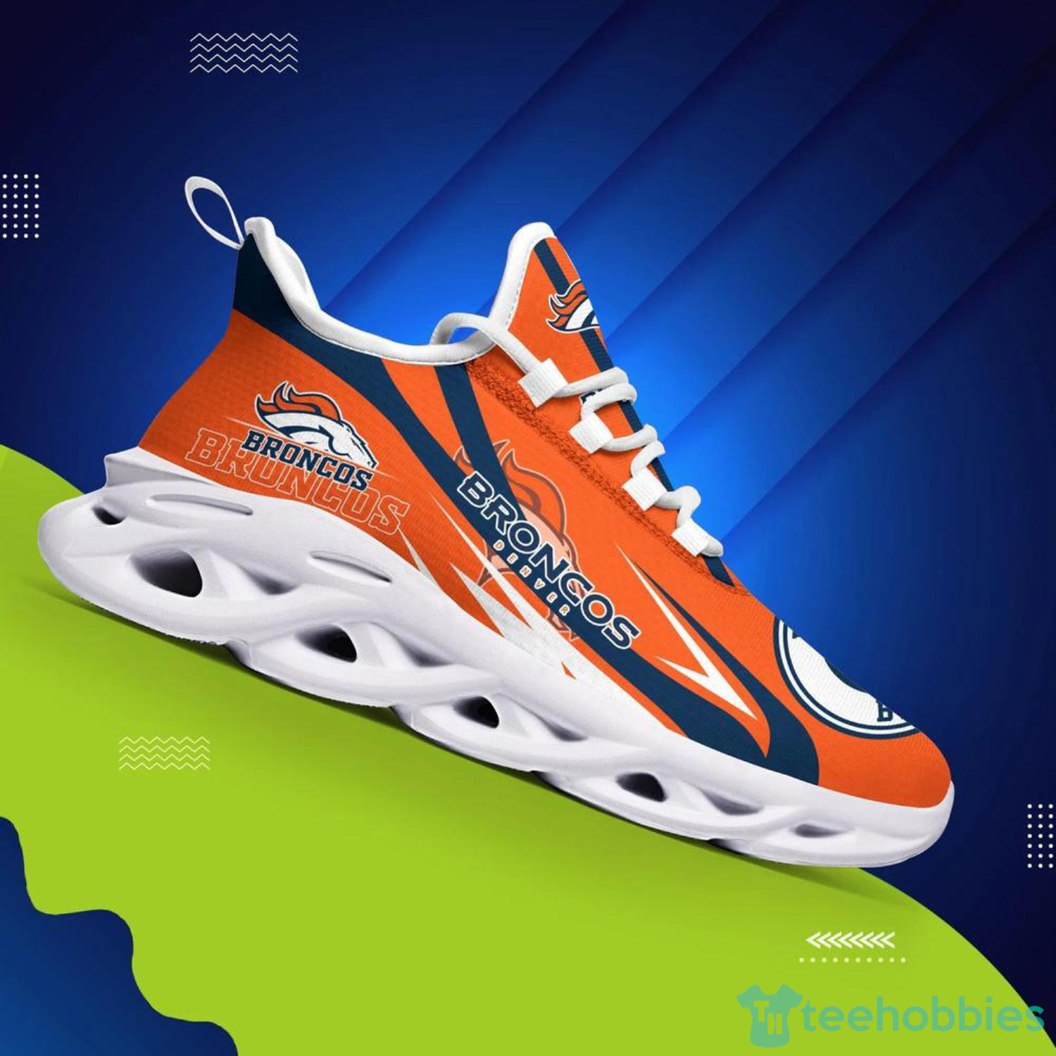 Boise State Broncos NCAA Crack Pattern Flag US Max Soul Shoes Personalized  For Men And Women - YesItCustom