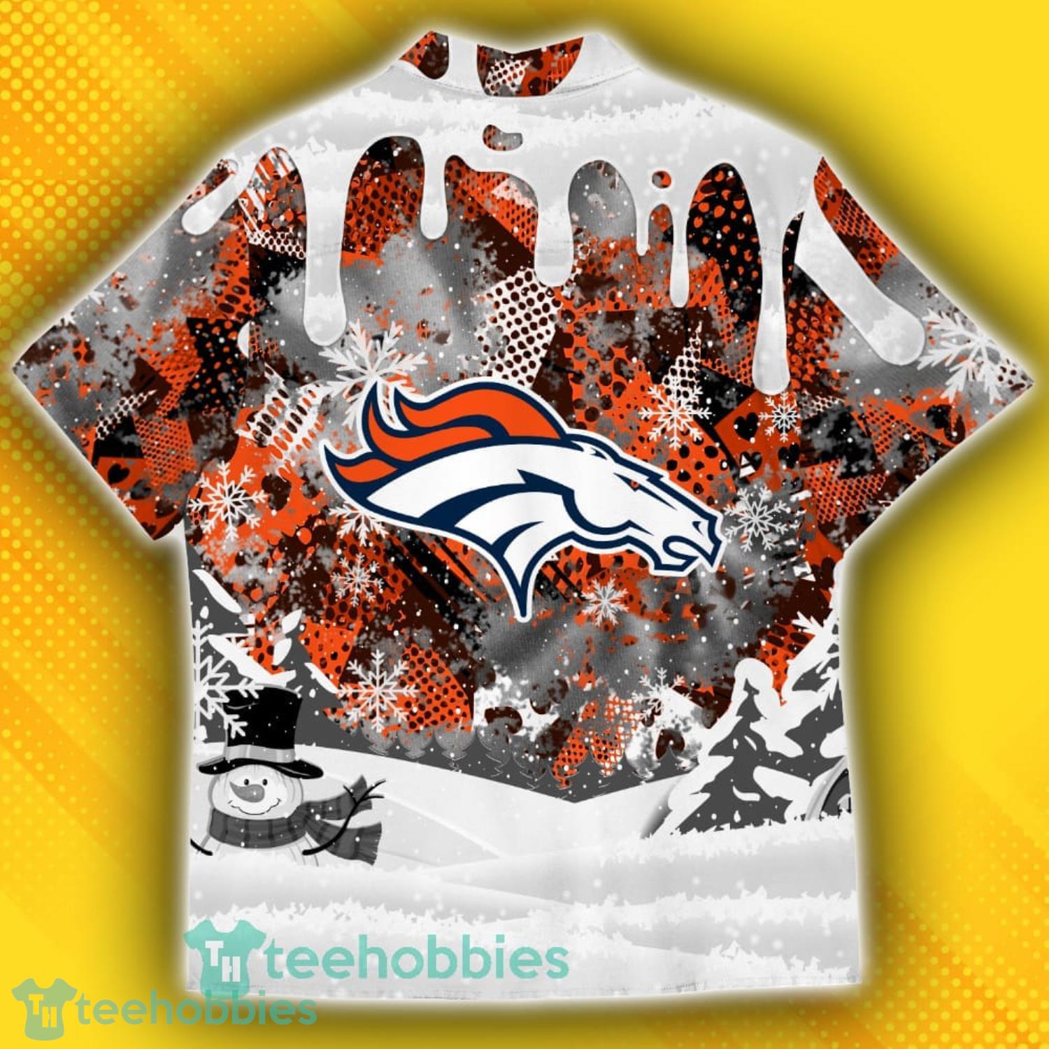 Denver Broncos Snoopy Dabbing The Peanuts Pattern Hawaiian Shirt Product Photo 3