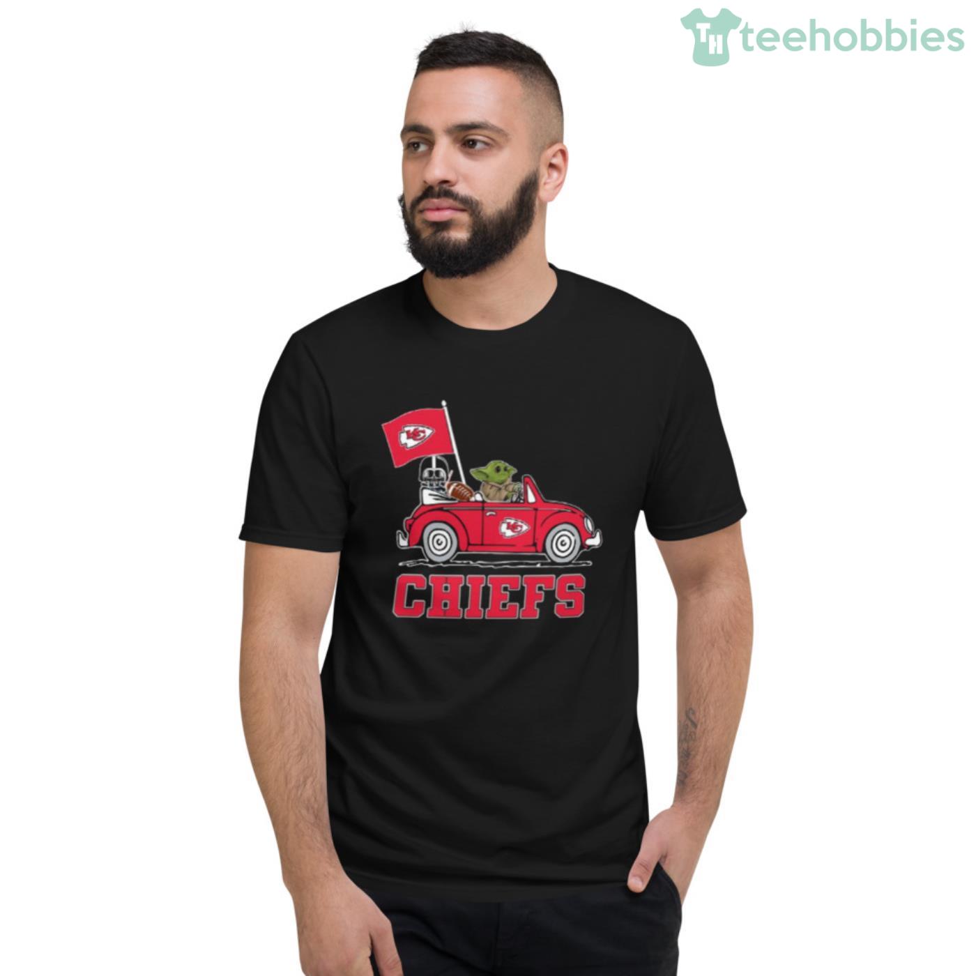 Baby Yoda Star Wars Kansas City Chiefs Christmas T-Shirt Funny