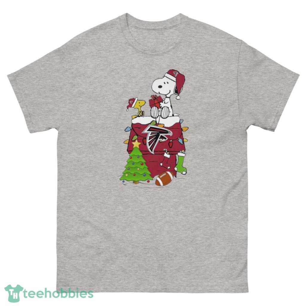 Snoopy Atlanta Falcons NFL Player Christmas Shirt - 500 Men’s Classic Tee Gildan